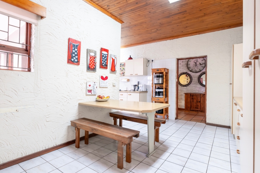 4 Bedroom Property for Sale in Bergsig Western Cape